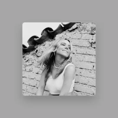 Listen to Valentina Vassallo, watch music videos, read bio, see tour dates & more!