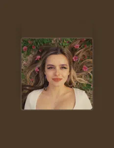 Escucha a Chloe Lebon, mira videos musicales, lee su biografía, consulta las fechas de las gira y más.