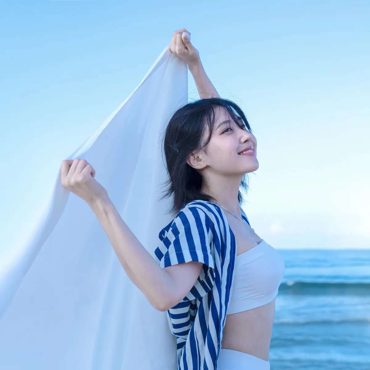It's - Bluish - Single (2024) [iTunes Plus AAC M4A]-新房子