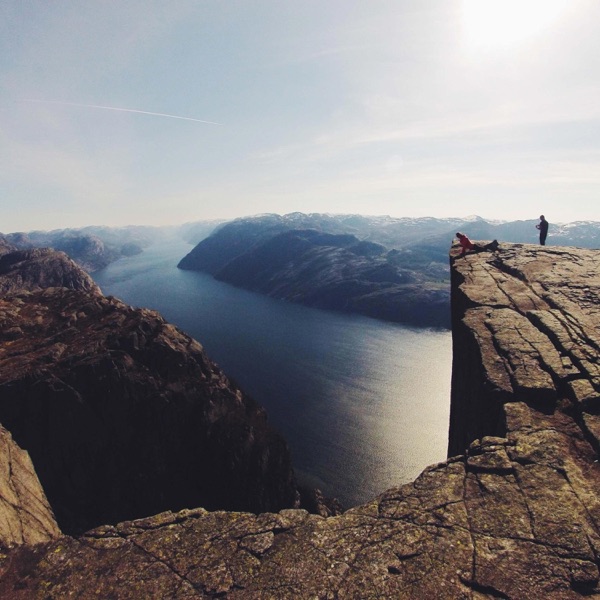 She Told Me To Jump Off a Cliff (feat. BBCDaddy)