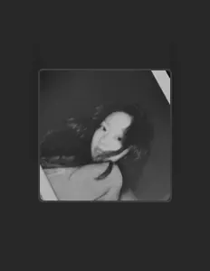 Écoutez Sasha Snow, regardez des vidéoclips, lisez la biographie, consultez les dates de tournée et plus encore !