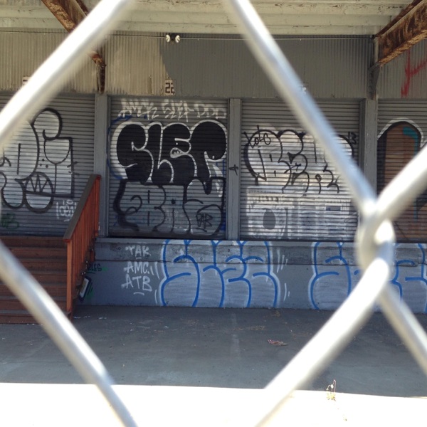 10 in Oakland (feat. Quenteysmackk)