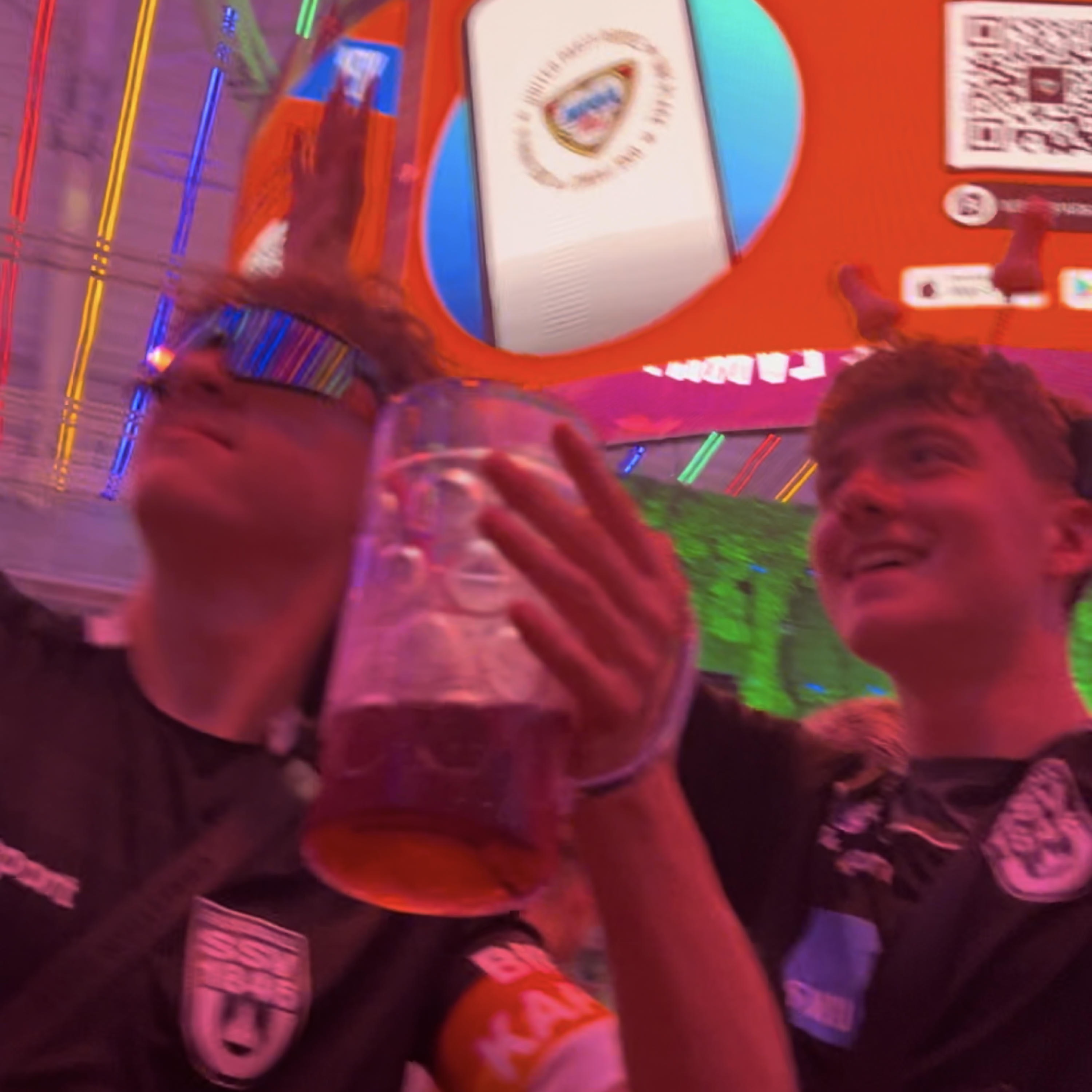 LAUFEN SAUFEN - Single