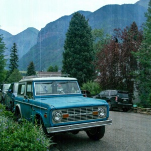 Bronco - Single