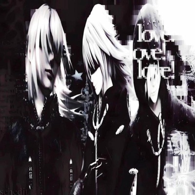 PARANOIA (feat. zoxsow & Exxtrella) - Single