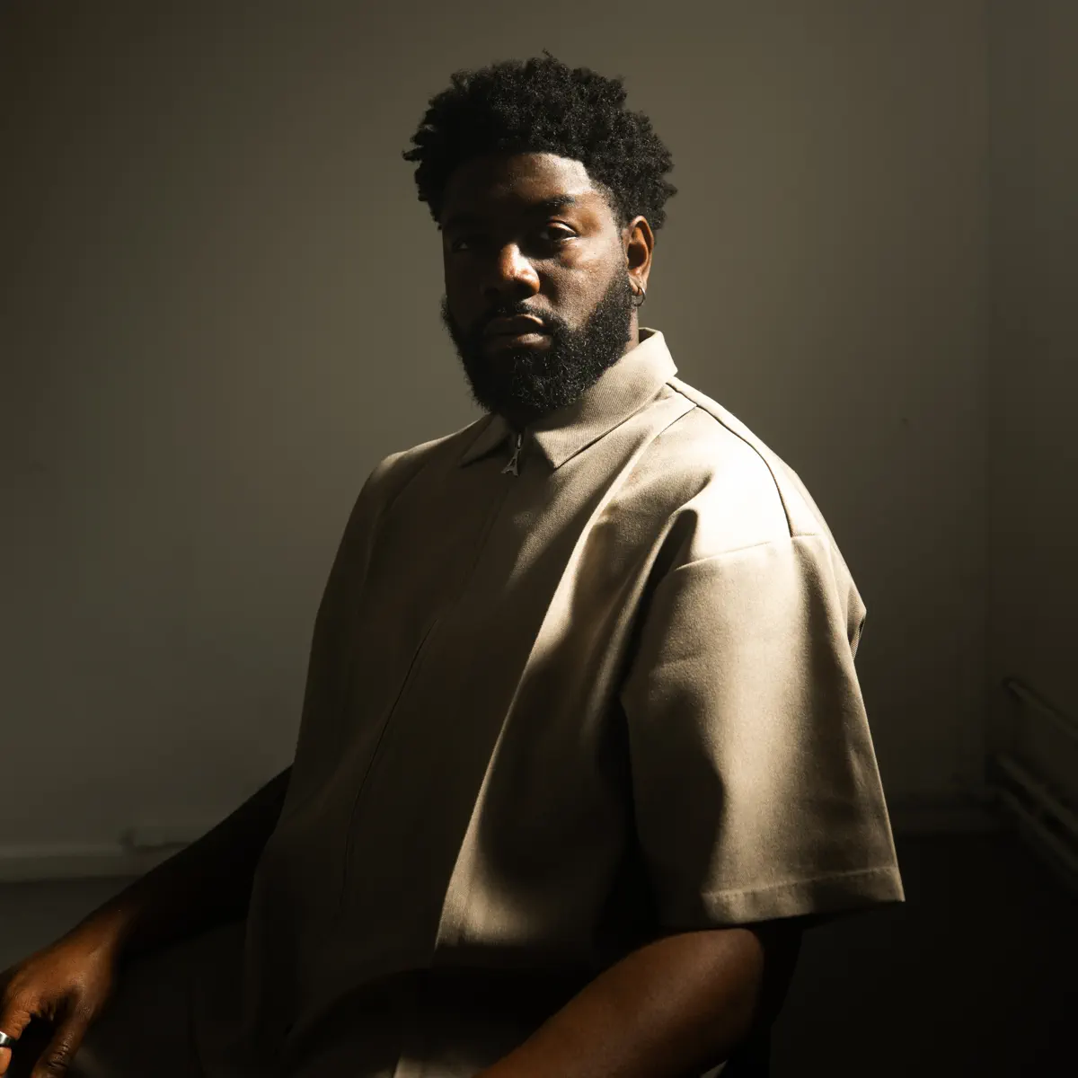 Jake Isaac - BENJAMIN (2024) [iTunes Plus AAC M4A]-新房子