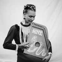 Arahina Mai — HINE