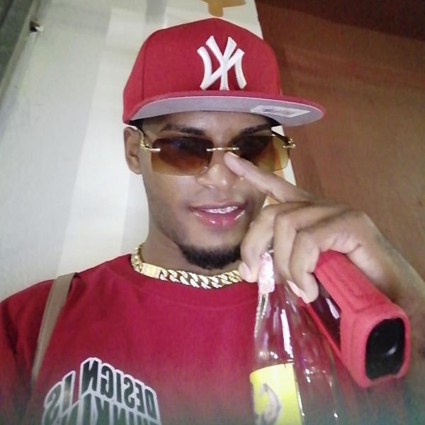 TRAIME LA WEED