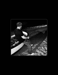 Poslechněte si interpreta VitchMonde, sledujte hudební videa, přečtěte si životopis, podívejte se na data turné a další informace.