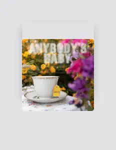 Ακούστε περιεχόμενο από Looming, παρακολουθήστε μουσικά βίντεο, διαβάστε το βιογραφικό, δείτε ημερομηνίες περιοδείας, και πολλά ακόμη!