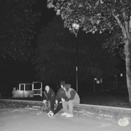 BARS (feat. Fezza & Gino) (feat. Fezza & Gino) Dona