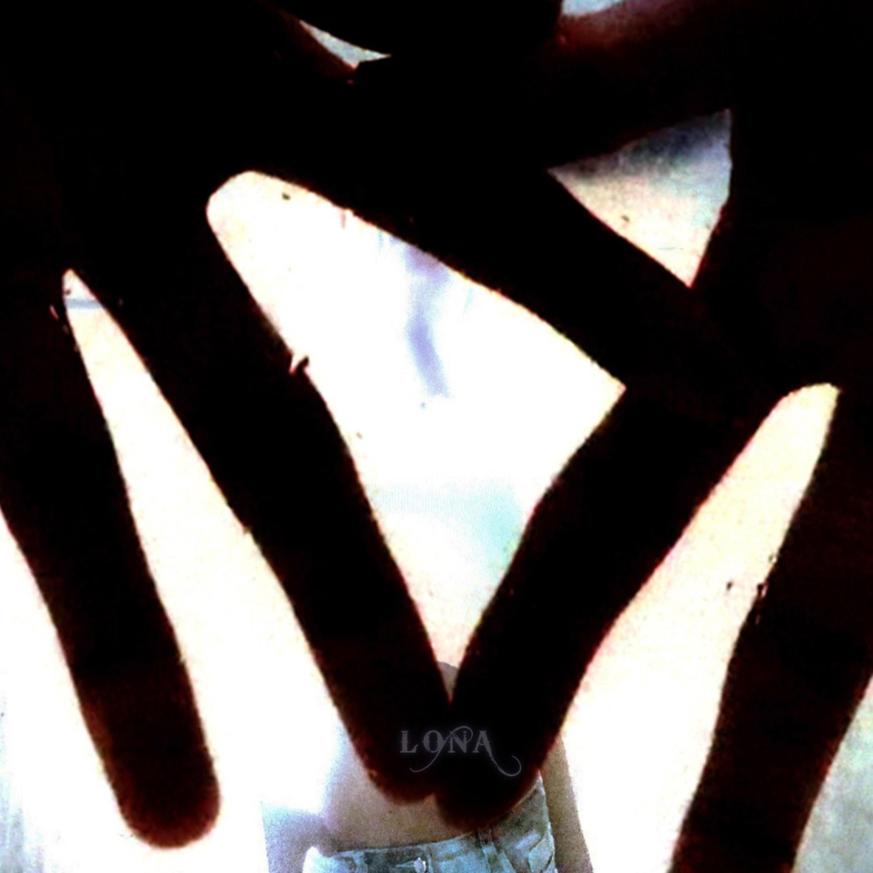 Lona - EP