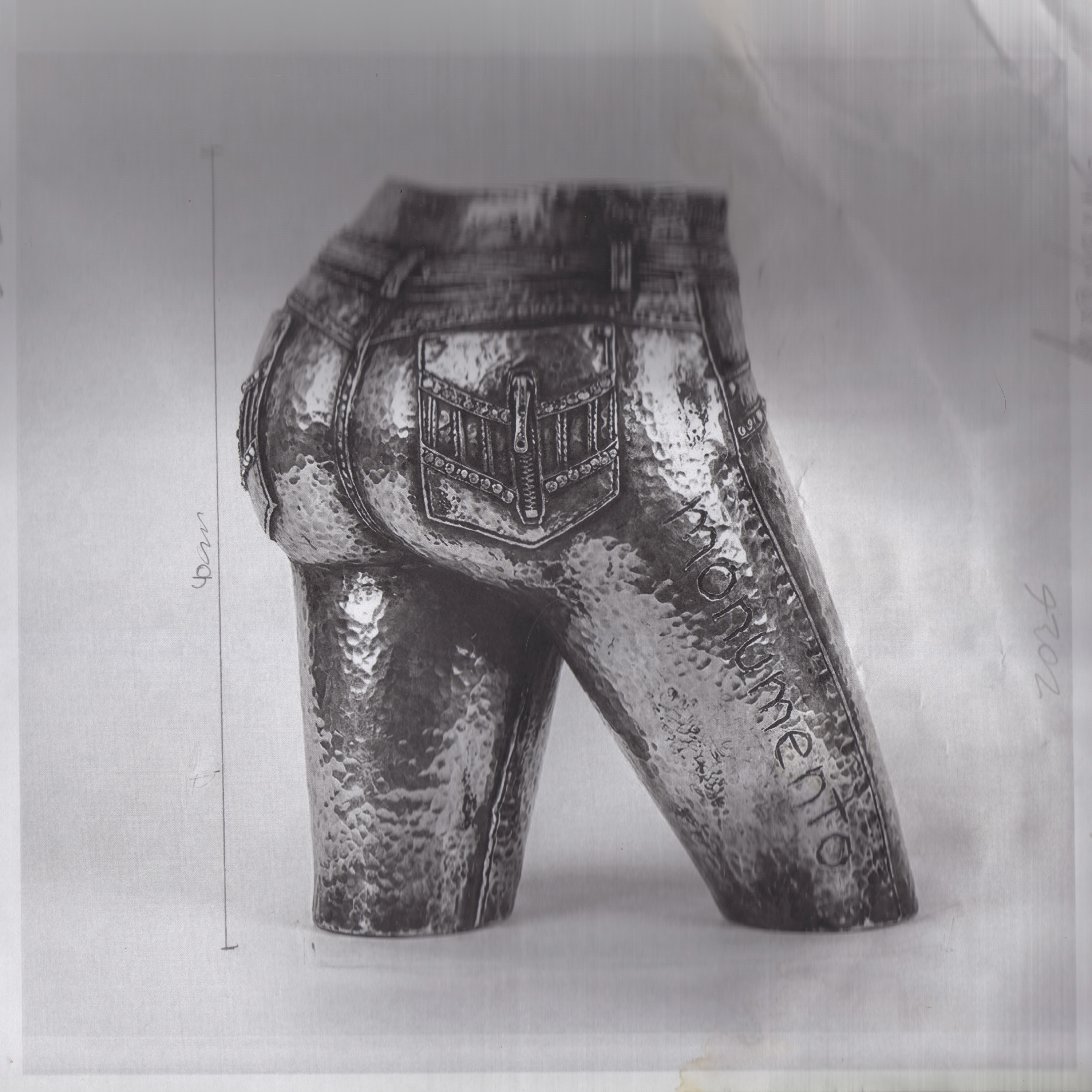 monumento.. - Single
