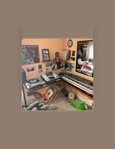 Escucha a SILK SHEETZ, mira vídeos musicales, lee la biografía, consulta fechas de giras y mucho más.