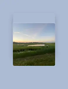 Listen to Maison Applegate, watch music videos, read bio, see tour dates & more!