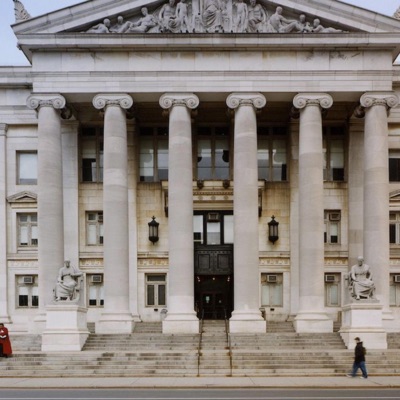 COURT IN THE MORNING - Single