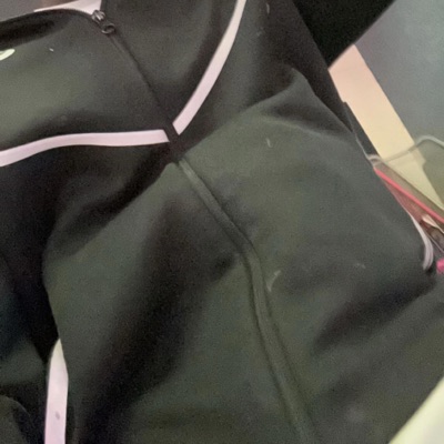 Love in the dark - Single