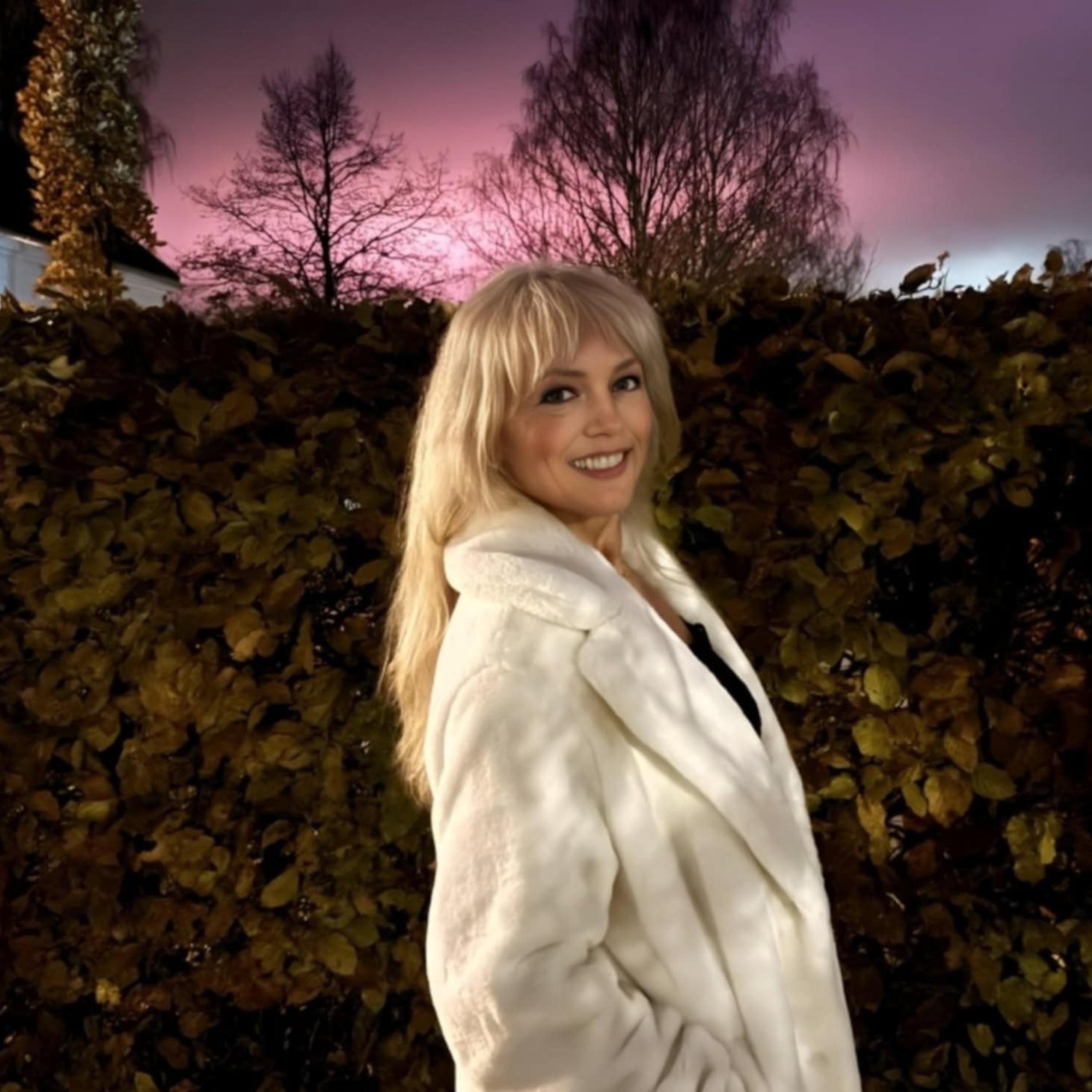 Moving Home This Christmas - Single