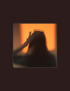 Escucha a Captain's Blunt, mira videos musicales, lee su biografía, consulta las fechas de las gira y más.