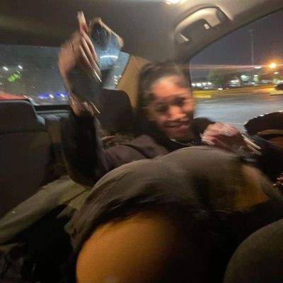 SKINNY GIRLZ (feat. Tay Miyagi) - Single