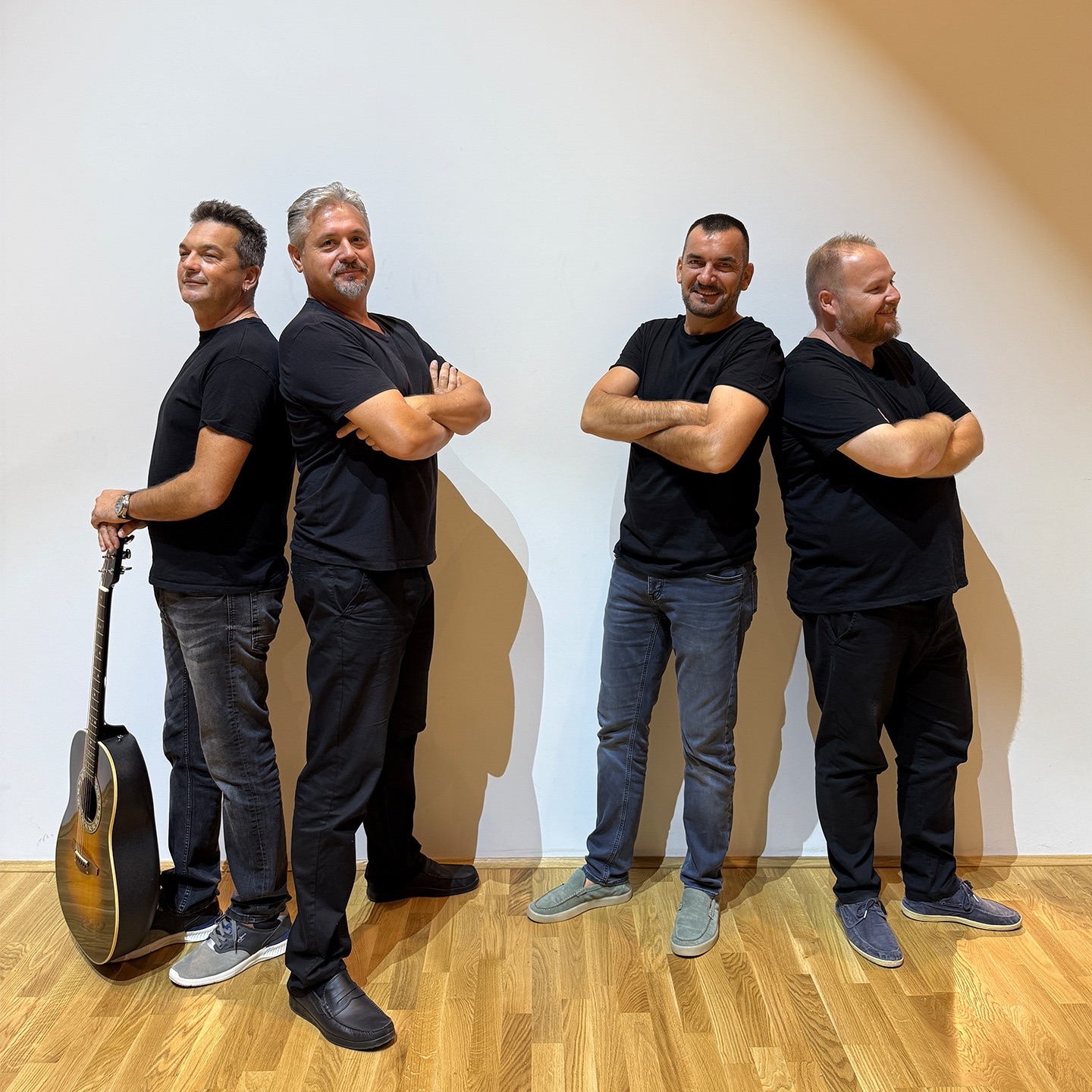 Ljubav mi ne spominji - Single