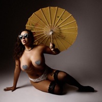 Feels Good to Be Young - Single - Amanda Rome West