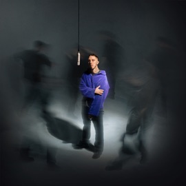 Никъде Robi & Molec