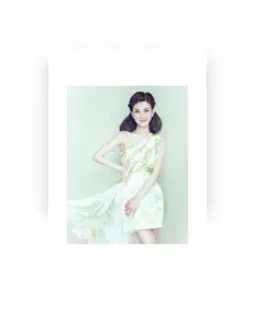Listen to 李梦瑶, watch music videos, read bio, see tour dates & more!