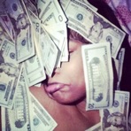 Moneyholic - Single
