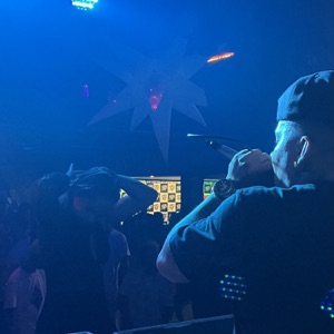 Mega Embrazantezinha (feat. mc kitado)