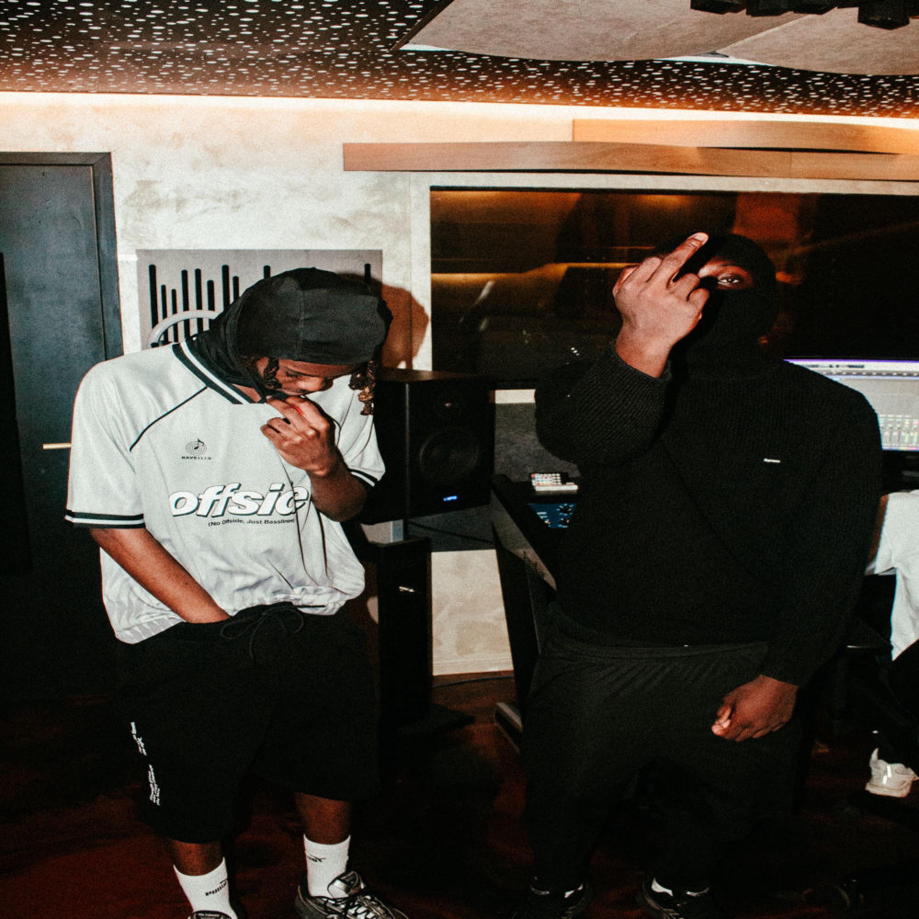 Money Over Bitches. - fuckunresocial.fr: Song Lyrics, Music Videos