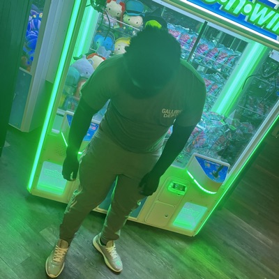 Lost In My Feelings - Single