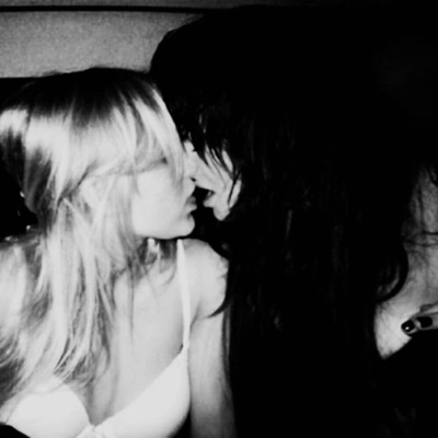 iLuvU (feat. twin) - Single