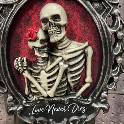 Love never dies - Single