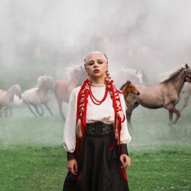 ВСТАНУ С КОЛЕН Наша Победа & Оутен