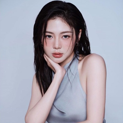 Còn Nguyên Vết Thương Sâu - Single