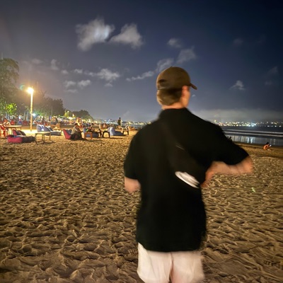 HEART ON MY SLEEVE - Single