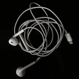 RODRICK (feat. TUVÍ) okay troy