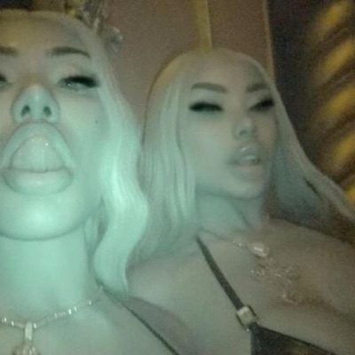 narcsonalities - WALK