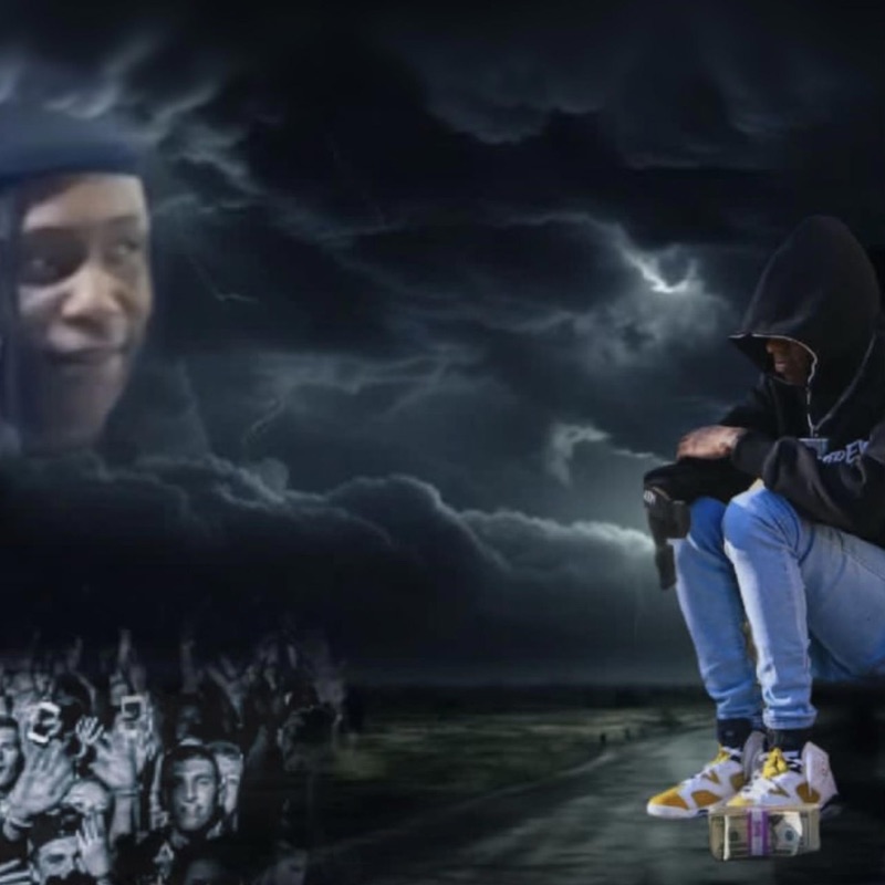 Ghost town (feat. Yung Sinn)