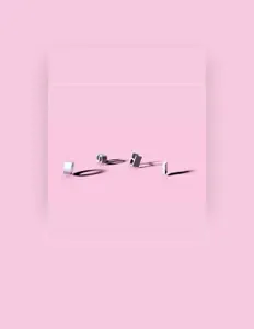 收听 Oshi、观看音乐视频、阅读小传、查看巡演日期等 ！