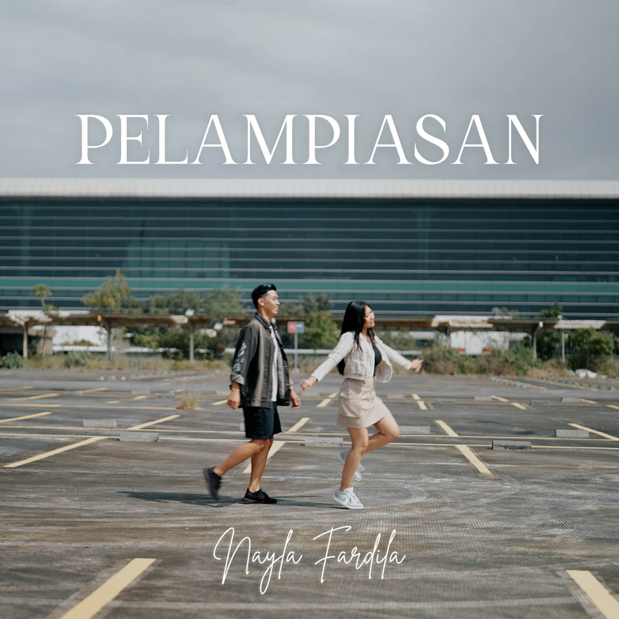 Pelampiasan - Single