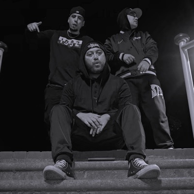 On Go (feat. Pody Cameron & Awon) - Single
