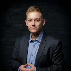 Dengarkan Bror Magnus Tødenes, tonton video musik, baca bio, lihat tanggal tur & lainnya!