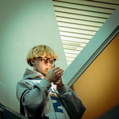 MAIS Y SAIT - Single