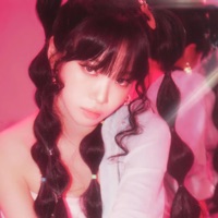 My World (feat. l02ER & Waveslye) - Single - Brxvvnie