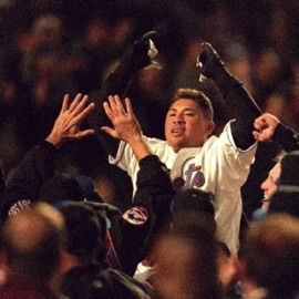 Benny Bayani (feat. Darrell Medellin, Rey Resurreccion & Willhouse) Lumikools