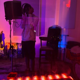 Hard Times NBH 2black