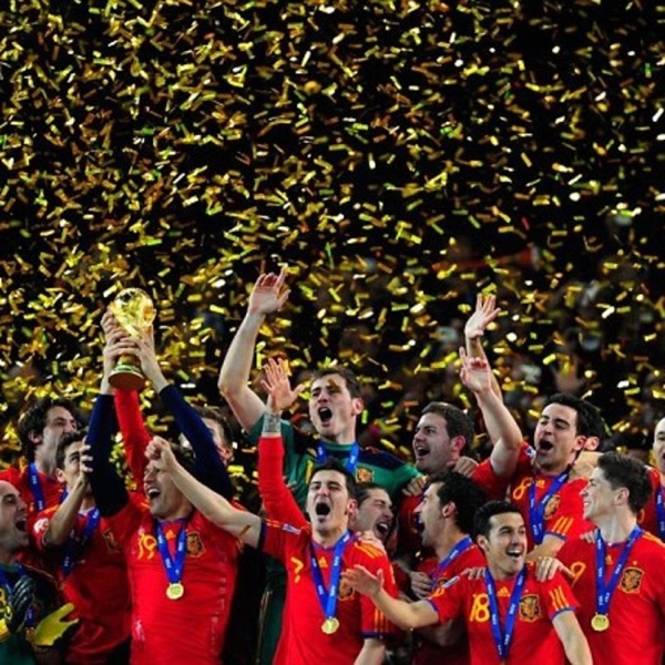 Spain lifts world cup trophy