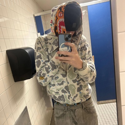 BROKE HER LUNG - Single